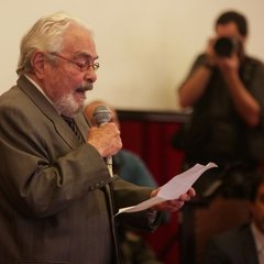 jose carlos ato golpe fala - foto alice vergueiro